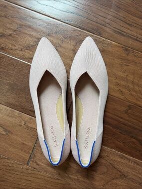 Rothy's Pointed Knit Flats in Blush with Blue Heel Trim